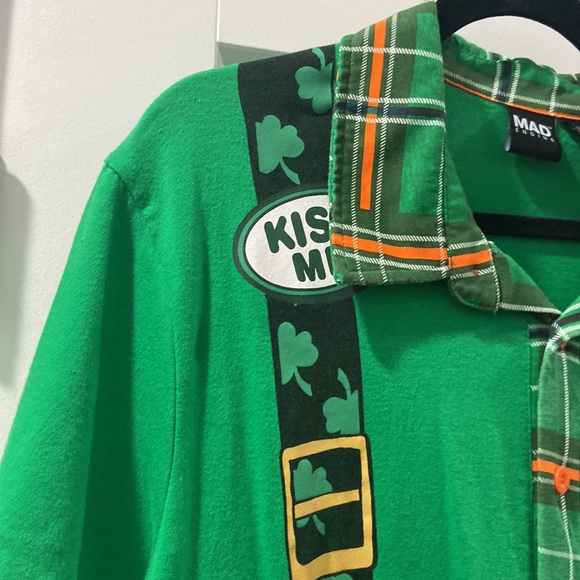 St. Patrick's Day Medium adult romper Short Romper kiss me large Mad Engine - Picture 5 of 13